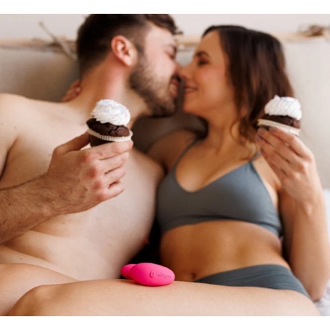 Розовый вибратор для пар «Sync Lite» от «We-Vibe» Розовый вибратор для пар «Sync Lite» от «We-Vibe»