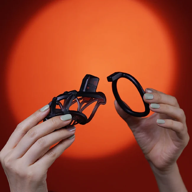 Пояс верности «Caged Beast Male Chastity Device Kit» от «UPKO» 