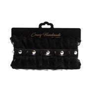 Чокер с шипами и черным кружевом от «Crazy Handmade»