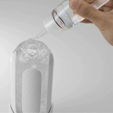 Мастурбатор «Flip Zero Gravity» от «Tenga» (белый) Мастурбатор «Flip Zero Gravity» от «Tenga» (белый)