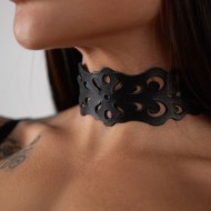 Чокер с узорами от «Crazy Handmade» 