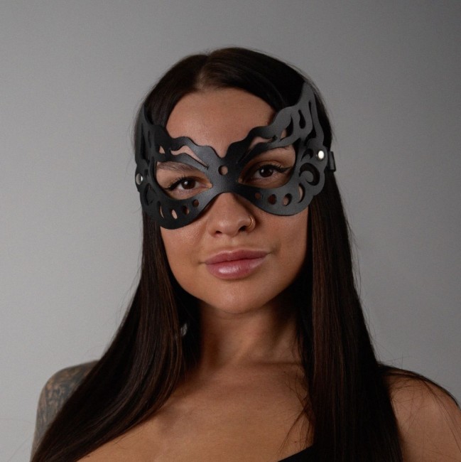 Маска с узорами от «Crazy Handmade» 