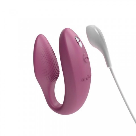 Вибратор для пар «Sync 2» от «We-Vibe» - розовый (в комплекте батарейка для пульта) Вибратор для пар «Sync 2» от «We-Vibe» - розовый (в комплекте батарейка для пульта)