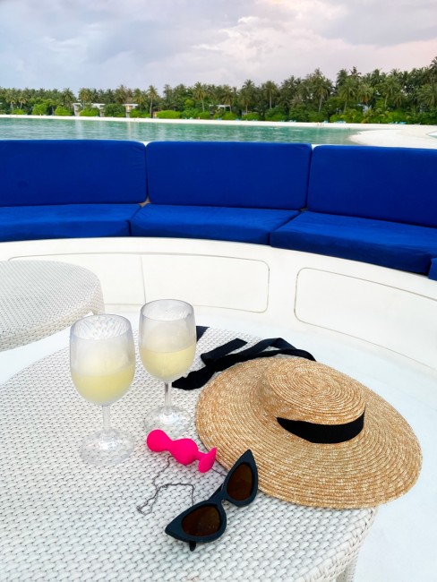 Умный тренажёр Кегеля «Gballs 3» App Petal Rose от «Gvibe» Умный тренажёр Кегеля «Gballs 3» App Petal Rose от «Gvibe»