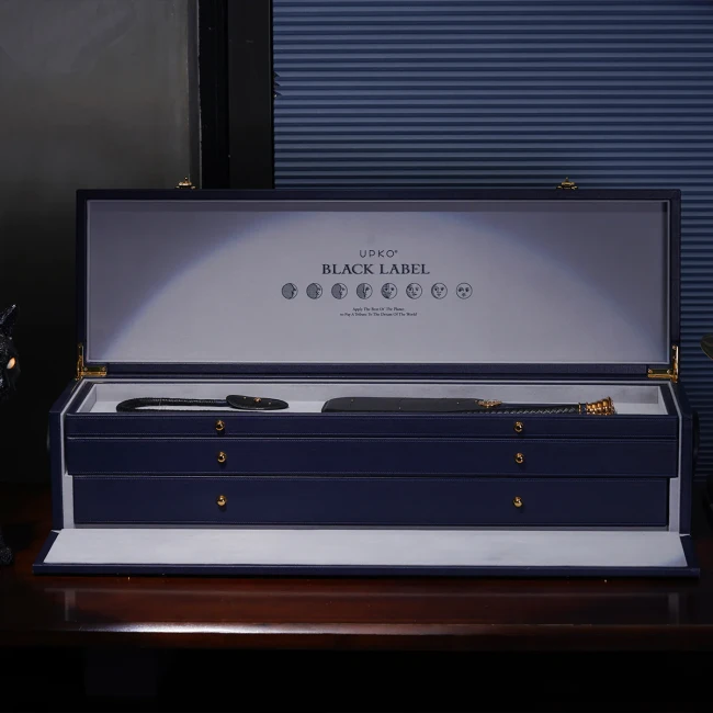 BDSM набор «Black Label Deluxe Kit» от «UPKO» 