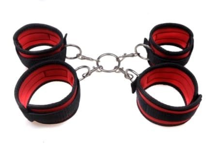 Яркие фиксаторы для рук и ног