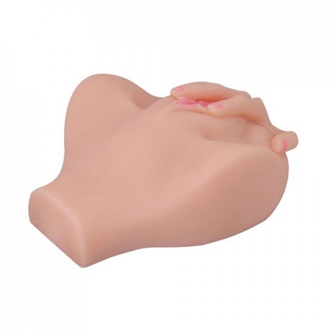 Реалистичный мастурбатор в виде половых губ