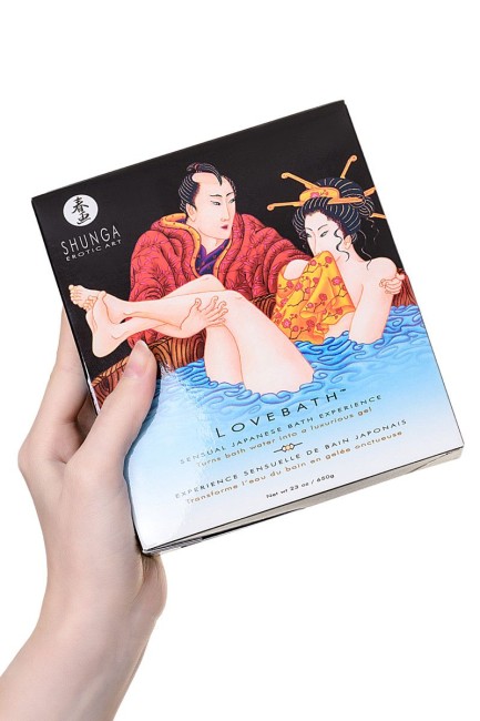 Cоль для ванны, превращающая воду в гель «Lovebath Ocean temptation» от «SHUNGA» (650 гр.) Cоль для ванны, превращающая воду в гель «Lovebath Ocean temptation» от «SHUNGA» (650 гр.)