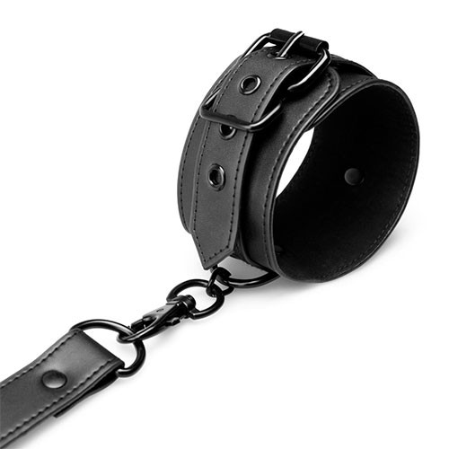 Бондаж-крестовина «Hogtie with Hand and Ankle Cuffs» Бондаж-крестовина «Hogtie with Hand and Ankle Cuffs»