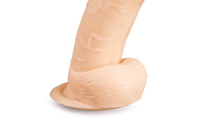 Реалистичный фаллоимитатор с присоской (14,5 см) 
