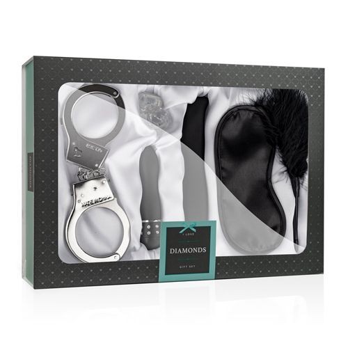 Набор BDSM «I Love Diamonds Gift Set» Набор BDSM «I Love Diamonds Gift Set»