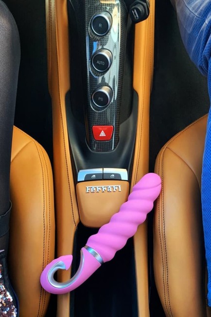 Анатомический витой вибратор «Gjack 2» от «Gvibe» Анатомический витой вибратор «Gjack 2» от «Gvibe»