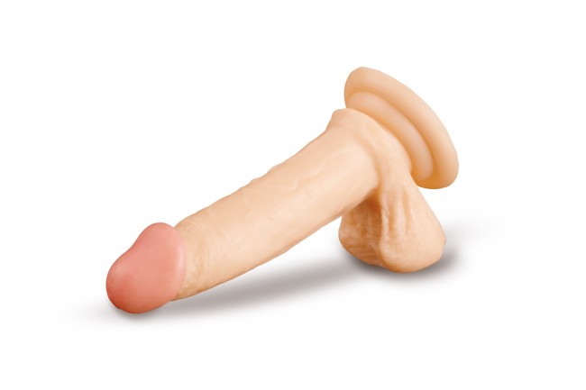 Реалистичный фаллоимитатор с присоской (14,5 см) 
