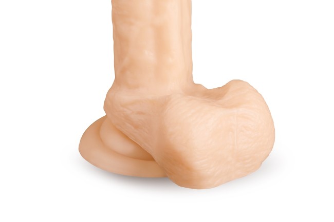 Реалистичный фаллоимитатор с присоской (14,5 см) 