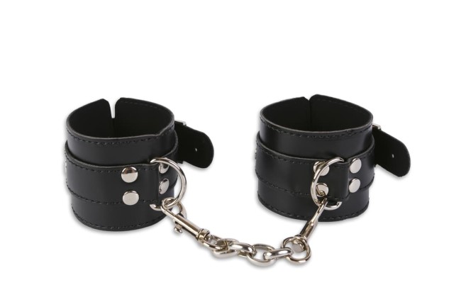 Манжеты с ремешками и карабинами Манжеты с ремешками и карабинами