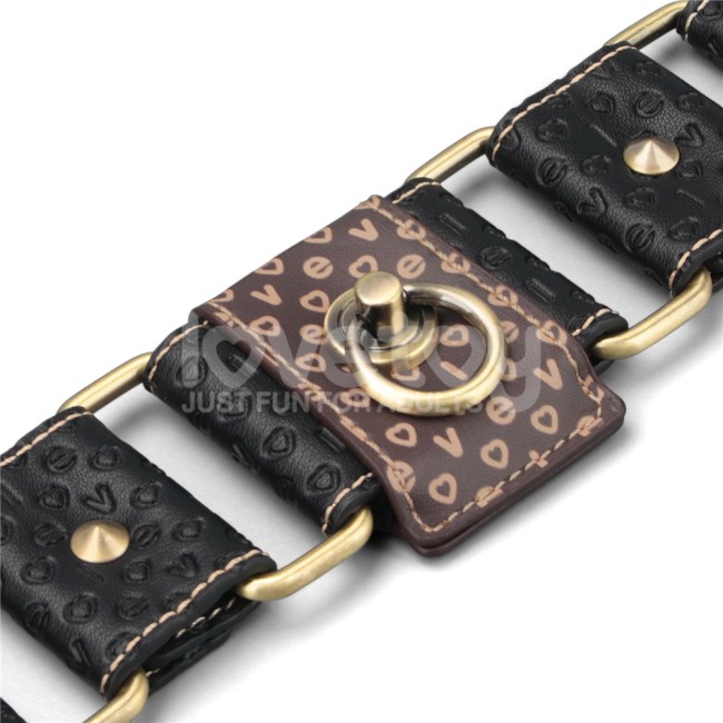 Оковы для ног «Rebellion Reign Ankle Cuffs» от «Lovetoy»