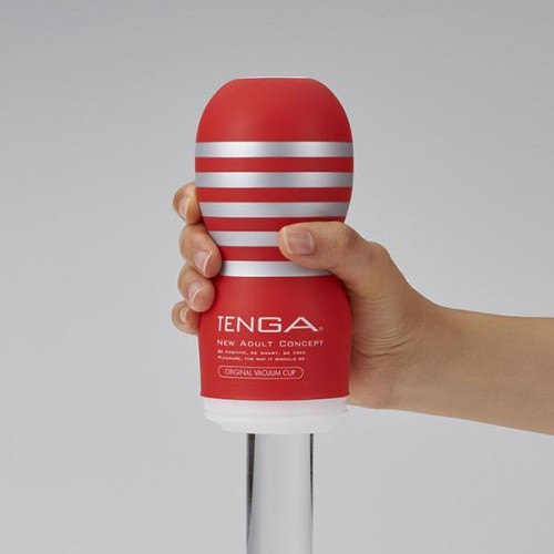 Мастурбатор TENGA Air Flow Cup 