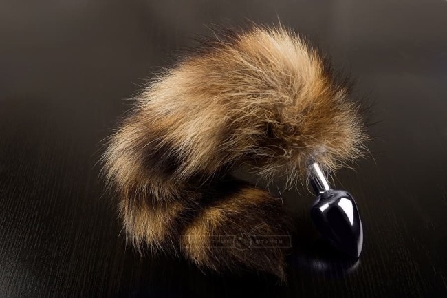 Маленькая анальная пробка с пушистым хвостом  Маленькая анальная пробка с пушистым хвостом