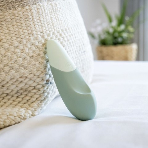 Зеленый Розовый клиторальный вибратор «Vibe» от «Womanizer» Зеленый Розовый клиторальный вибратор «Vibe» от «Womanizer»