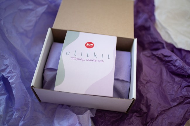 Набор пульсатор + вибратор «CLIT KIT PETITE» от «Fun Factory» 