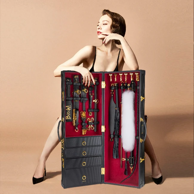 BDSM набор «Luxury BDSM Vertical Trunk Kit» от «UPKO» 