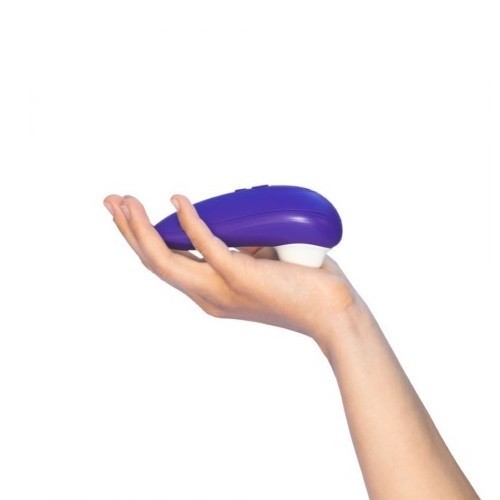 Синий клиторальный стимулятор «Starlet 3» от «Womanizer» Синий клиторальный стимулятор «Starlet 3» от «Womanizer»