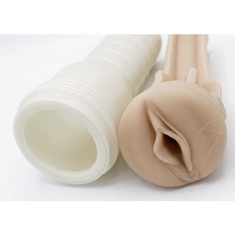 Мастурбатор-вагина «Dillion Harper Crush» от «Fleshlight» Мастурбатор-вагина «Dillion Harper Crush» от «Fleshlight»